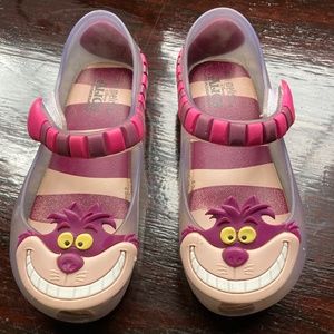Mini melissa Cheshire Cat Alice in wonderland